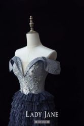 -Lady  Jane高端婚纱礼服馆