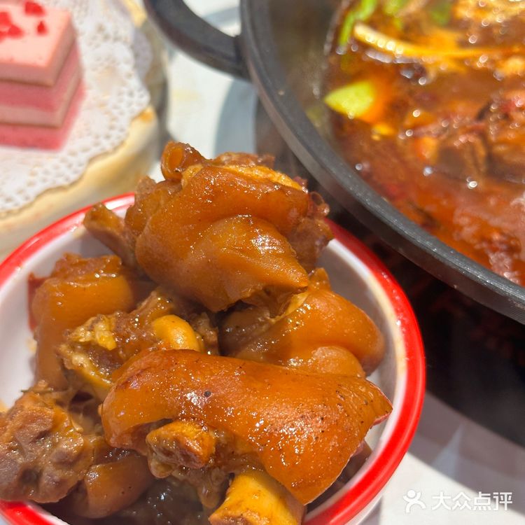 沈阳新晋排队王，禧蹄家猪蹄火锅你值得拥有