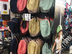 -迪卡侬(燕山店)