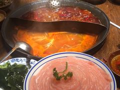 -萍姐火锅·公路夜市(武汉首店)