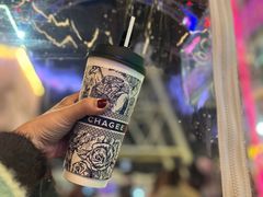 -霸王茶姬(上海静安大悦城店)