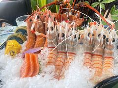 -万岛日本料理铁板烧(大宁店)