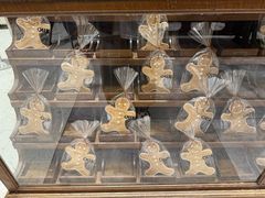 -OUR Bakery(中海环宇荟店)