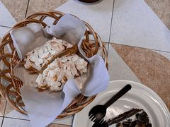 黄金流奶羊角-麦田工坊(月湖店)