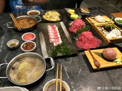 -三只熊皮肤管理中心旗舰店
