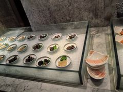 -雍和会海鲜姿造自助(湖东路店)