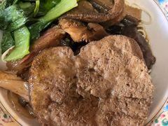 -金杨拉面王小吃面馆·牛三宝面·红烧牛肉粉