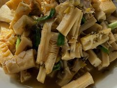 -芦茨金富饭庄·25年老字号·专做稻草鸡