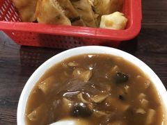 -穆彦华逍遥镇胡辣汤(岗坡路店)