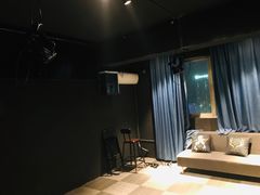 -VR间客漫虚拟现实体验馆(汉街店)
