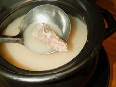 -莲餐厅·湖北菜·潜江小龙虾店(愚园路店)
