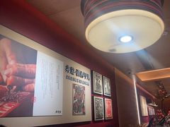 -老牌坊云南鱼豆花火锅(哈西万达店)