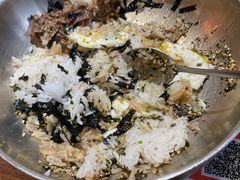 -明洞阿姨·韩式酱蟹烤肉·创意料理(三元桥店)