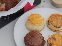 -SKROLL卡特司库·蛋糕定制·生吐司·司康(古北程家桥店)
