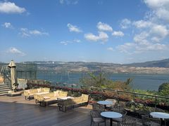 -昆明春城湖畔度假村