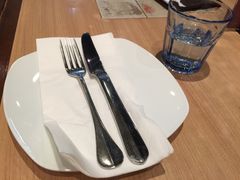 -必胜客(百联又一城店)
