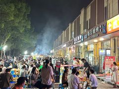 -学府小吃一条街(北大门商业街店)