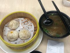 蟹粉小笼-王家沙点心店(南京西路总店)