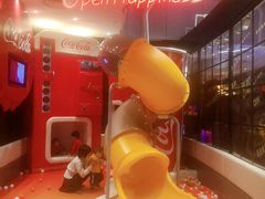 -东方明珠·可口可乐欢乐餐厅