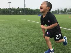-Riverside河畔少儿足球培训(前滩店)