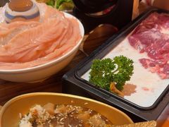 -旧街市鲜货老火锅(大光路店)