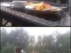 露台上吃早餐-2-北京民族园葉子里酒店(鸟巢店)