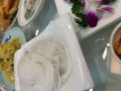 -胡记饭店(保工街店)