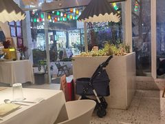 -春树下·树屋花房西餐厅(罍街AS1980店)