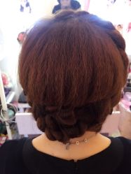 -贺贺新娘造型婚纱店