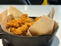 -必胜客(周浦万达店)