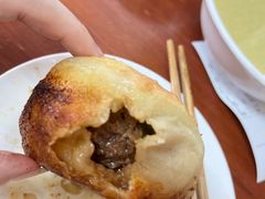 -宝瑞门钉肉饼店