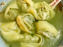 -潘国仙耳光馄饨(黄家阙路店)