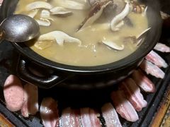 土鸡锅-光头药膳鸡(莱茵小镇店)