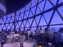 -东方明珠·空中旋转餐厅