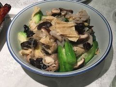 -五稻厨房粤西菜(新闻店)