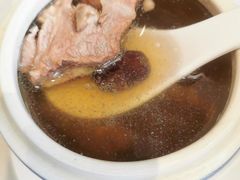 -锦园春香港茶餐厅(西海湾旗舰店)