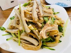 -溢心园香河肉饼总店