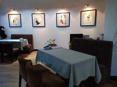 -维纳斯化妆摄影学校