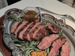 -LESCEDARS Brasserie Bistro香柏树