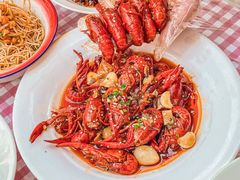 -捌贰虾蟹·江湖菜馆(江汉路店)