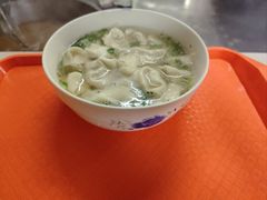 -周震馄饨