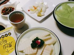 -洪氏嗨捞·猪肚鸡火锅(阳光天地店)