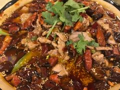 -鹤乡东北菜(崮山路店)