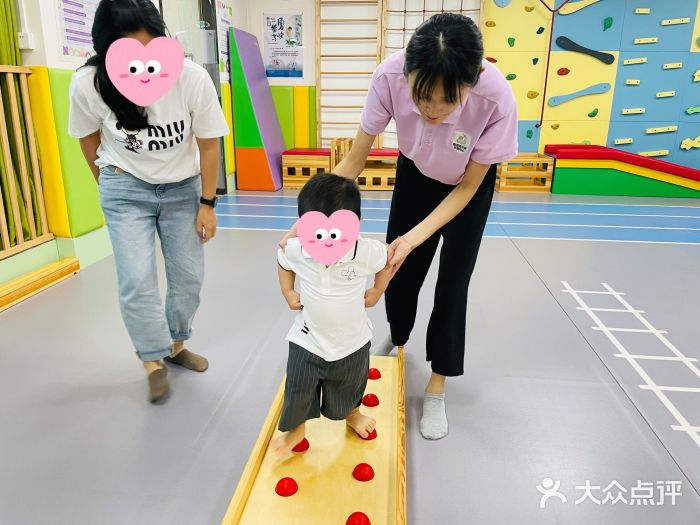 国澳希尔斯早教中心图片