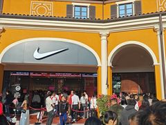 -佛罗伦萨小镇广佛名品奥特莱斯(疏港路店)