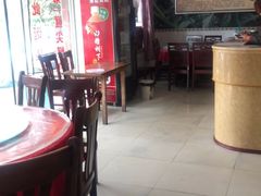 大堂-陈有良尖椒鸡(江津总店)