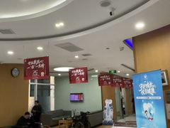 -雅悦齿科(顾村公园店)