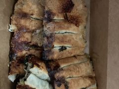 素三鲜锅贴-大眼锅贴水饺(河东店)