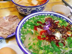 -伊穆祥牛肉面总店·清真