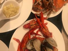 -东方红海鲜百汇(国际大厦店)